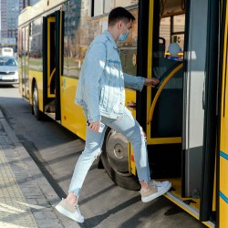 Şehir İçi Toplu Taşıma Otobüs Şoförü - Seviye 3 Şehir İçi Toplu Taşıma Otobüs Şoförü - Seviye 3