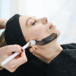 Güzellik ve Cilt Bakımı Eğitimi